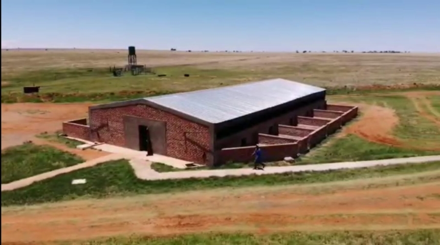 Commercial Property for Sale in Dealesville Free State